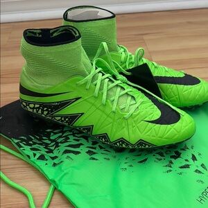 COPY - Nike Hypervenom Bright Green Soccer Cleats size 12 new